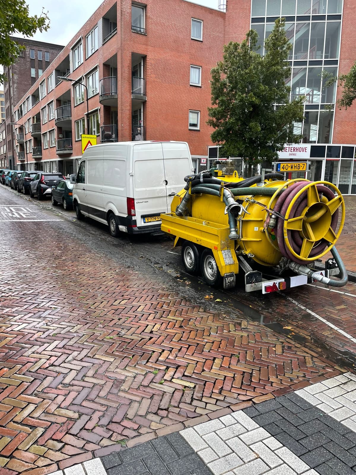 Moderne septictank reinigingsmachine